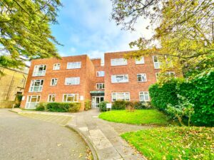 Flat , Acacia Lodge,  Hendon Lane, London